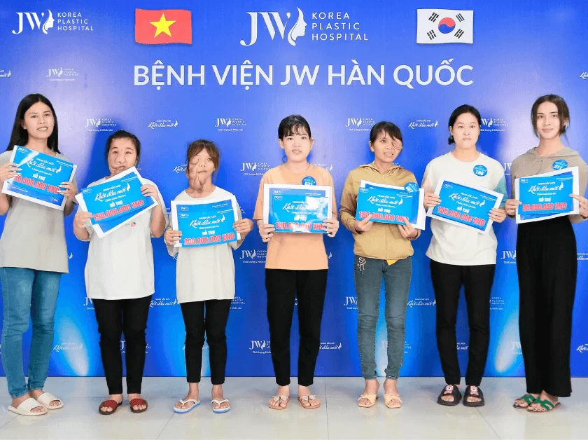 Nhan sắc mới - Khởi đầu mới 2023