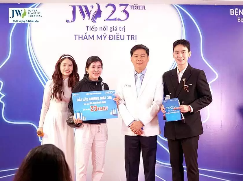 Bệnh viện JW 23 năm