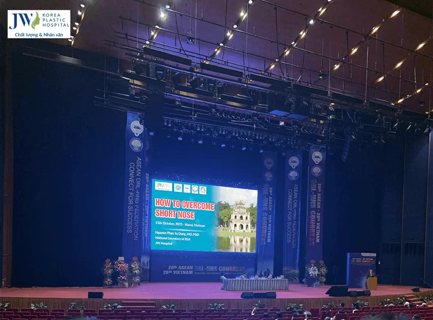 hội nghi quốc tế
