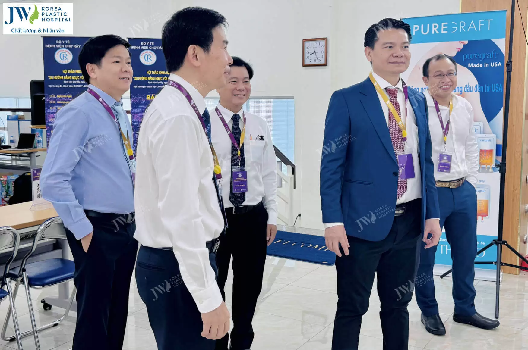 bac-si-tu-dung-tai-hoi-nghi-motiva-hybrid10
