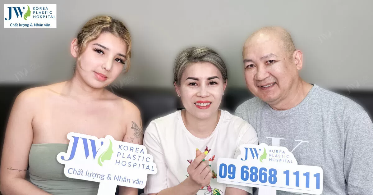Gia đình Việt kiều Mỹ đến Bệnh viện JW phẫu thuật thẩm mỹ
